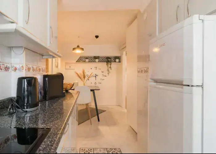 Apartment Monkey - Grupo Rh