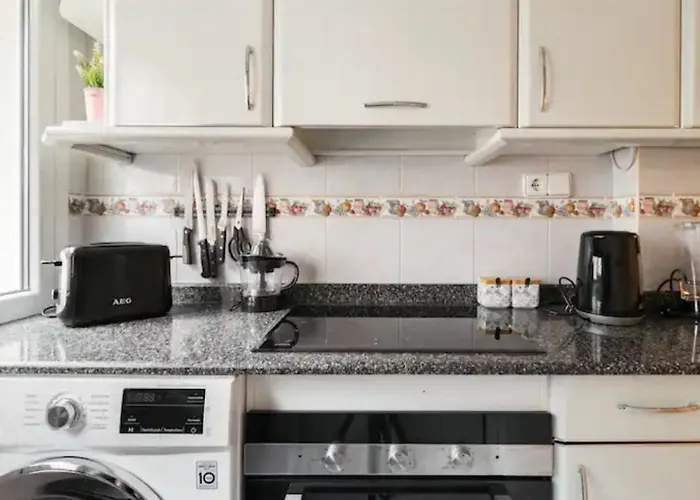 Monkey - Grupo Rh Lägenhet